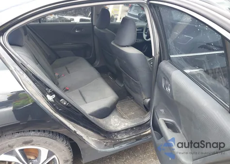 2016 Honda Accord Lx z USA, uszkodzony, nr VIN 1HGCR2F34GA041947